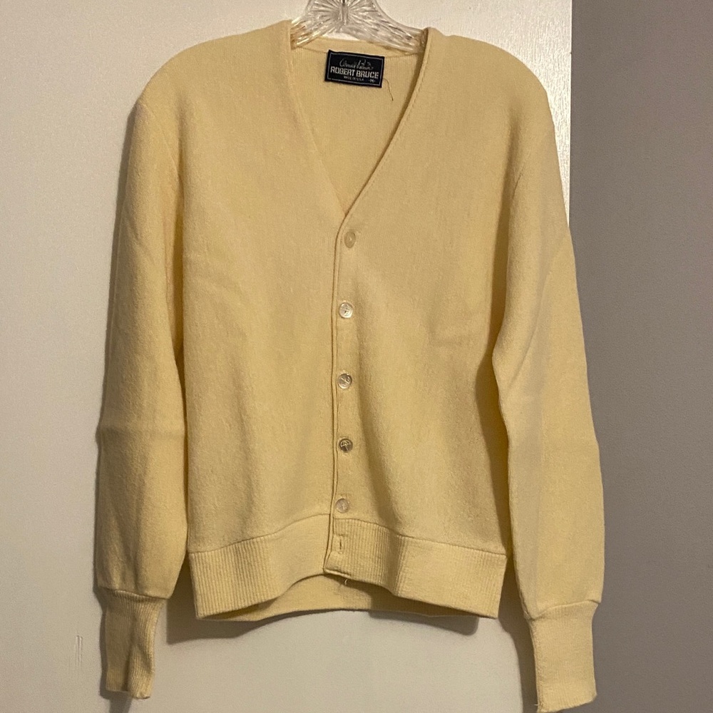 Vintage Arnold Palmer Robert Bruce Soft Yellow Cardigan Sweater